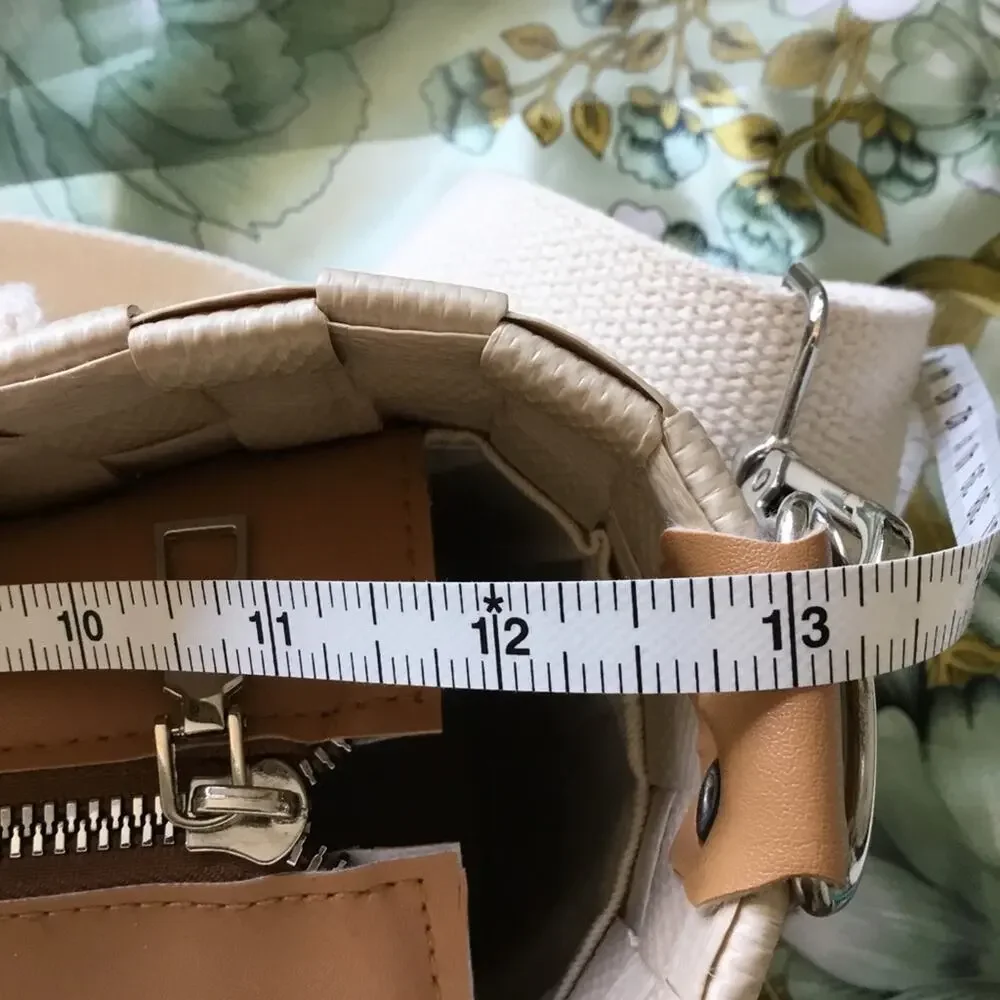 Beige Handwoven Crossbody Shoulder Bag - Picture 14 of 16